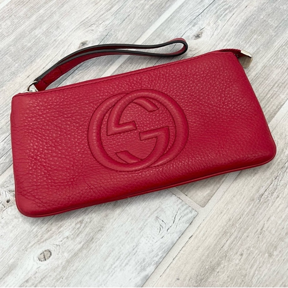 EUC Gucci wristlet - Picture 2 of 10